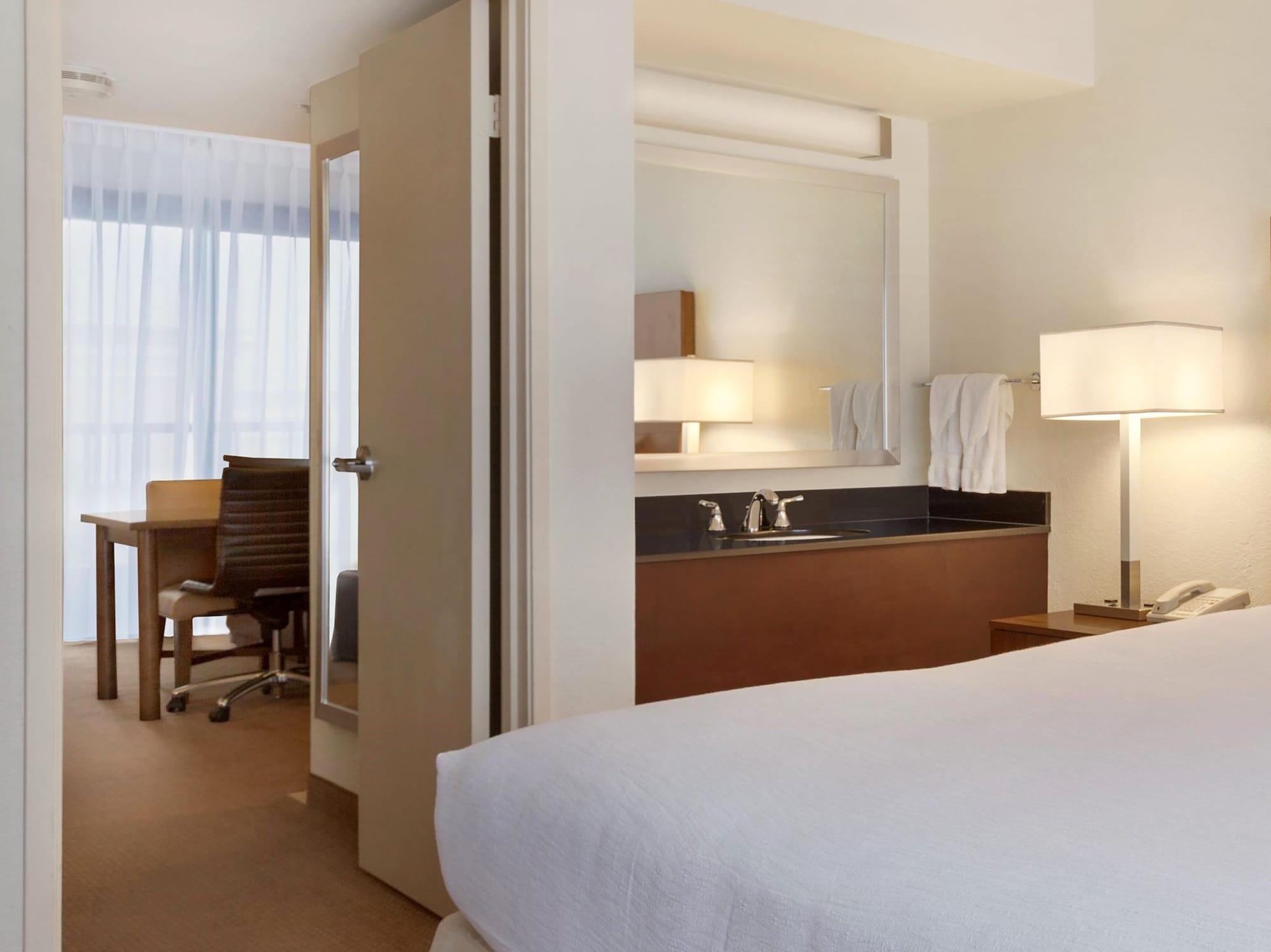 Embassy Suites Baton Rouge Eksteriør billede