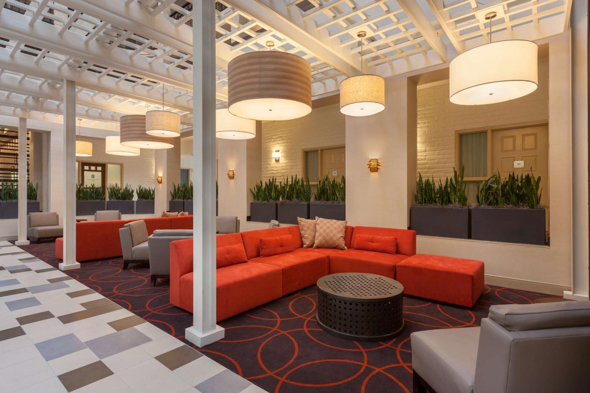 Embassy Suites Baton Rouge Eksteriør billede